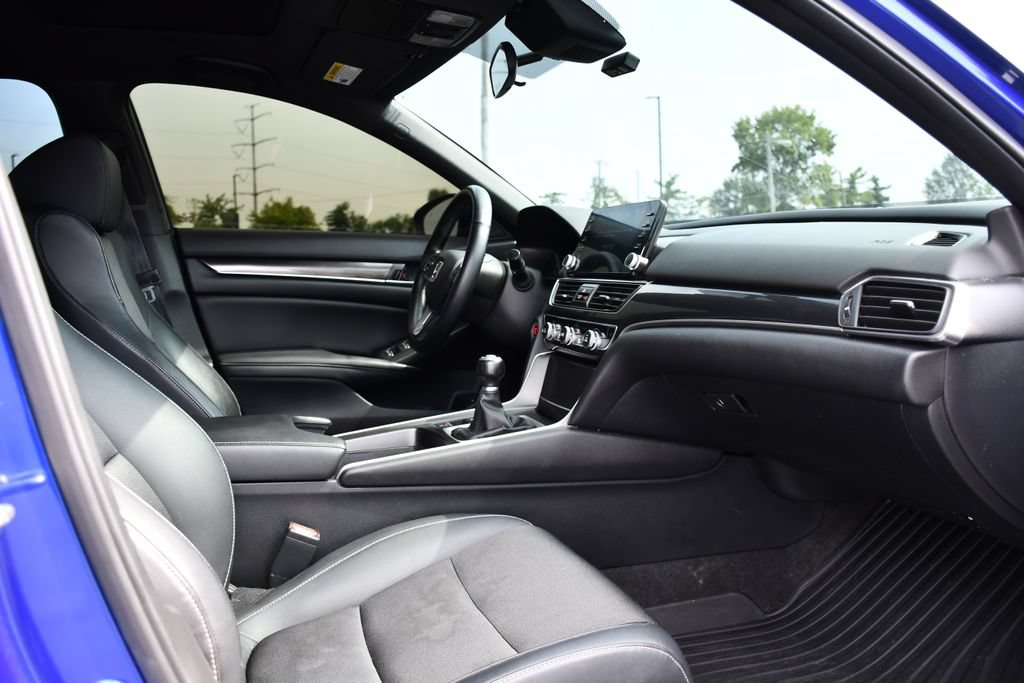 Used 2018 Honda Accord Sport image 33