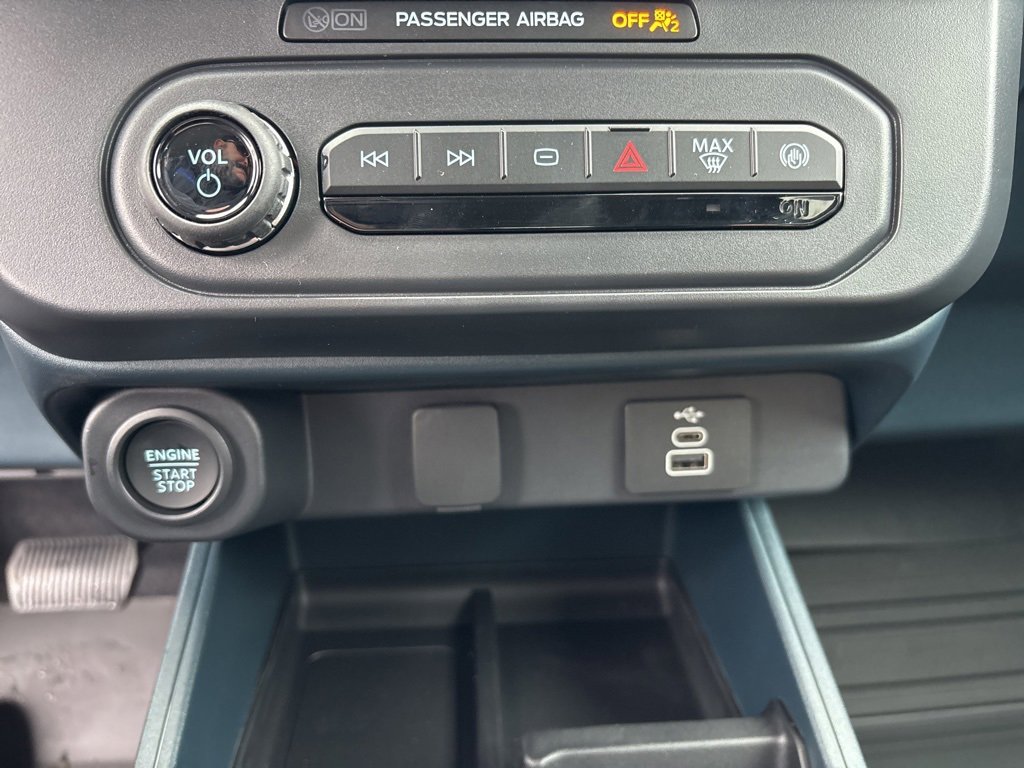 New 2025 Ford Maverick XLT w/ XLT Luxury Package image 22