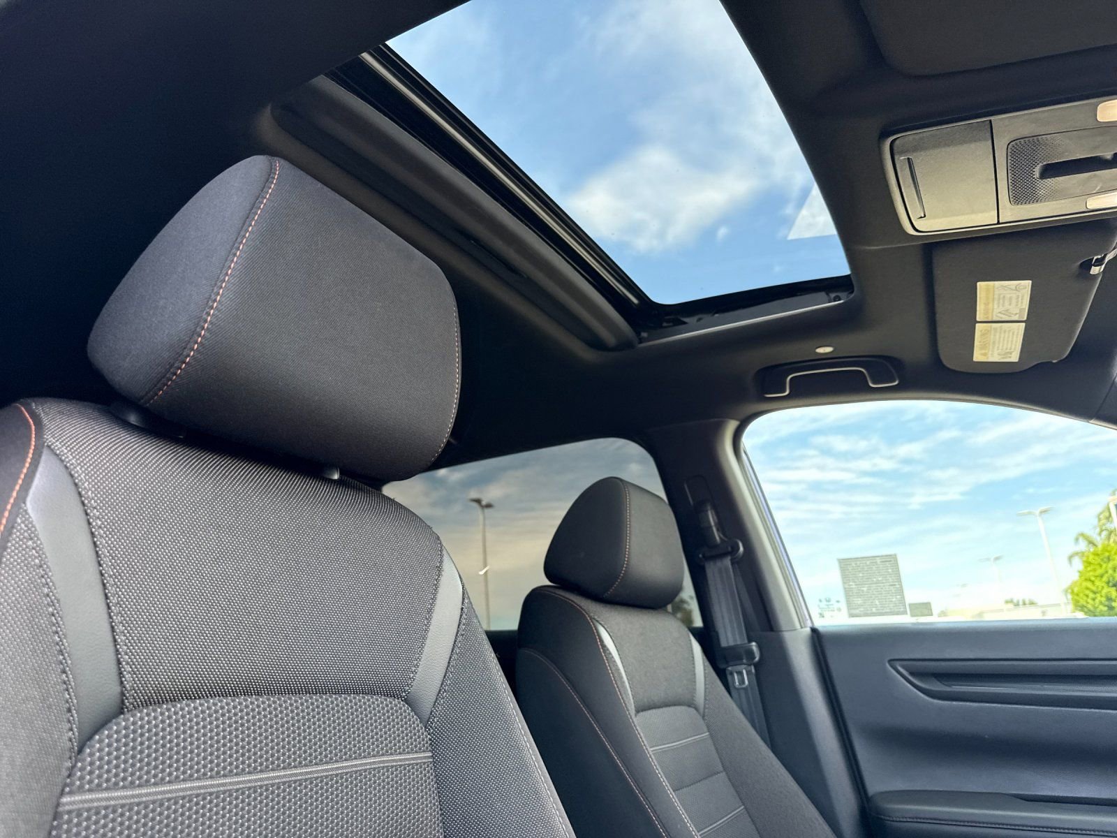 Used 2023 Honda CR-V Sport image 16