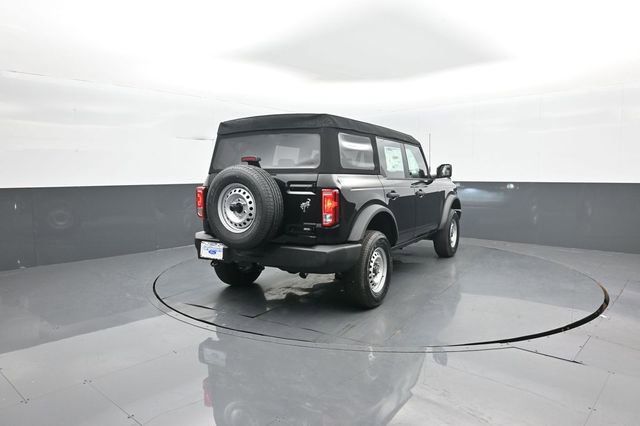 New 2026 Ford Bronco 4-Door image 7