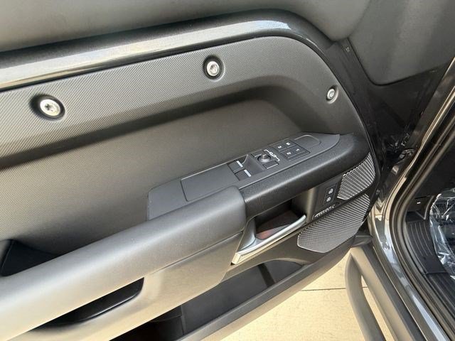 Used 2024 Land Rover Defender 90 Carpathian Edition AWD/4WD image 11