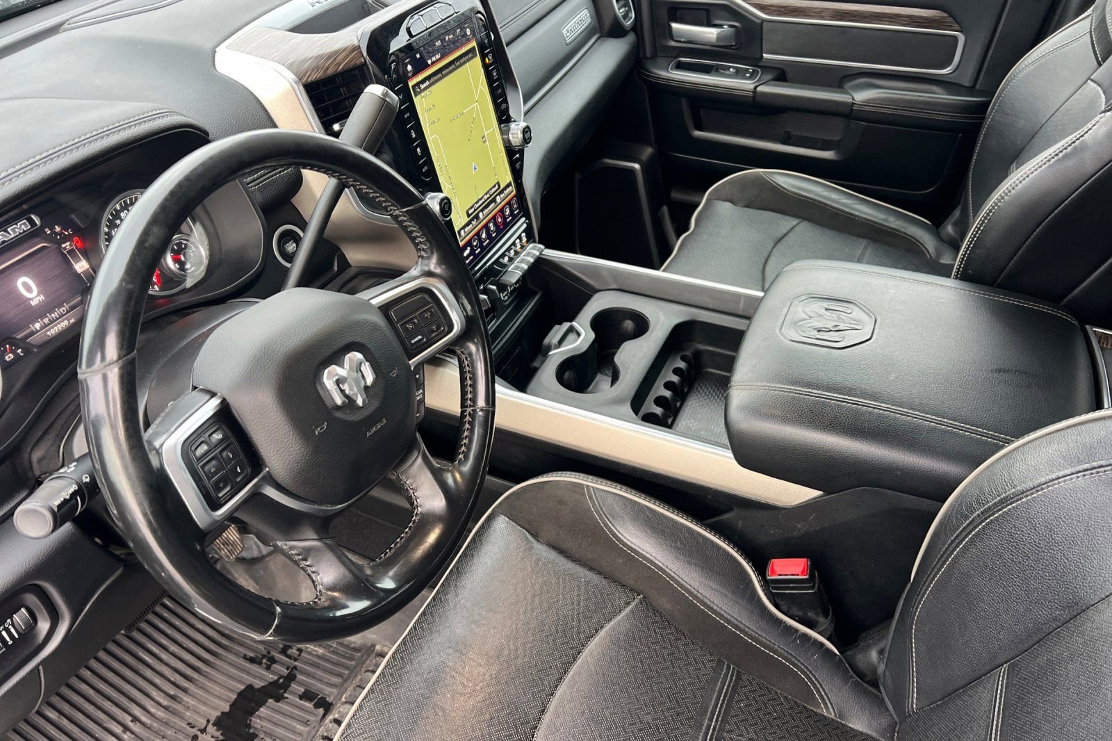 Used 2020 RAM 3500 Laramie image 10