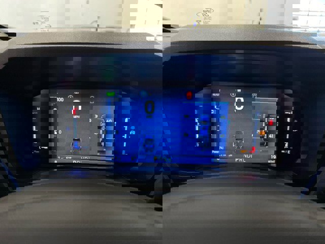 New 2025 Ford Maverick XL w/ Equipment Group 101A image 44