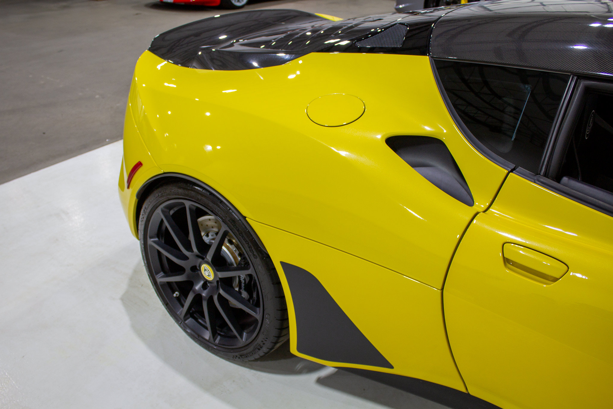Used 2021 Lotus Evora RWD image 26