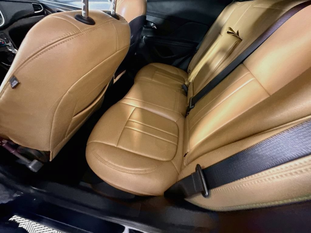 Used 2019 Buick Encore Sport Touring w/ Safety Package AWD/4WD image 27