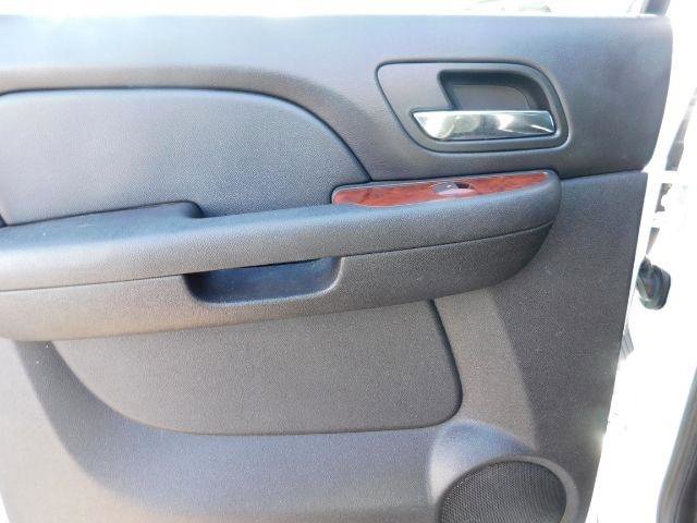 Used 2011 Chevrolet Avalanche LS w/ Regional Value Package image 13