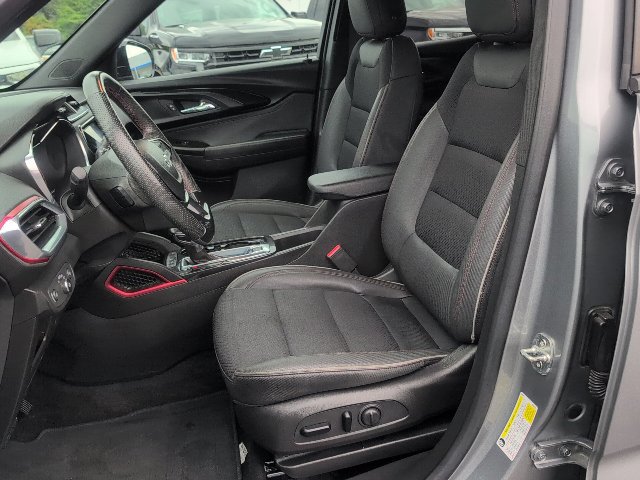 Used 2023 Chevrolet TrailBlazer RS w/ Convenience Package AWD/4WD image 19