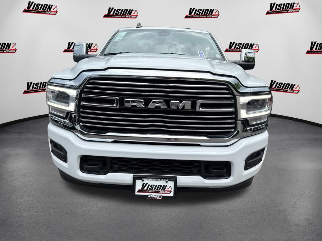 Used 2024 RAM 2500 Laramie AWD/4WD image 2