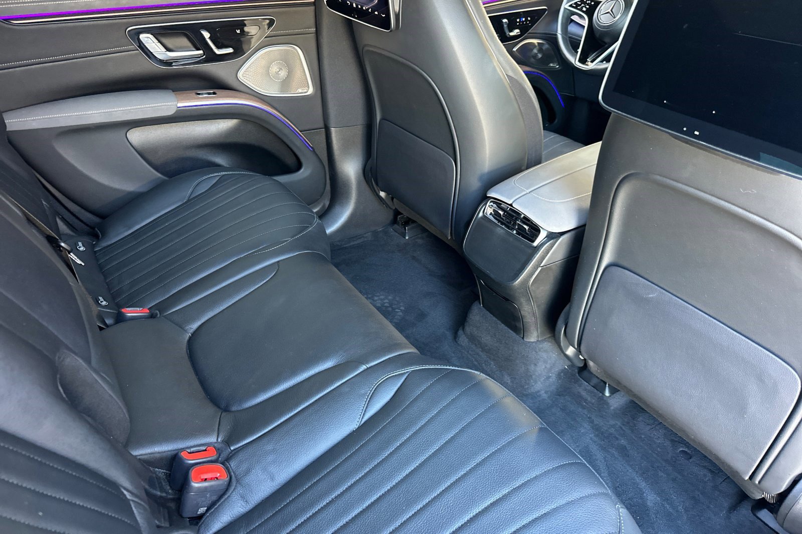 Certified 2023 Mercedes-Benz EQS 450+ 4MATIC SUV image 31