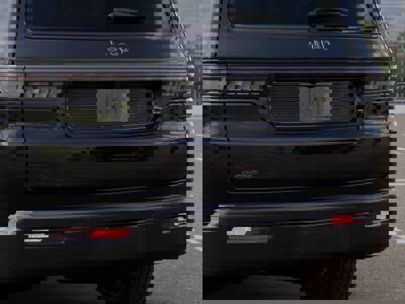 New 2026 Jeep Grand Wagoneer Limited image 13