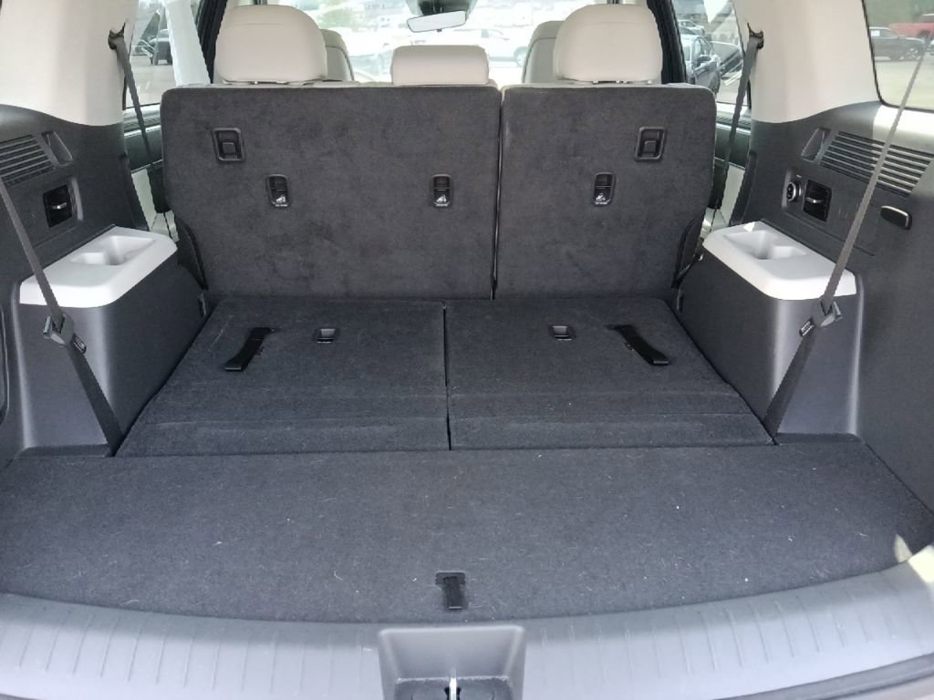 Used 2025 Hyundai Santa Fe SEL image 29