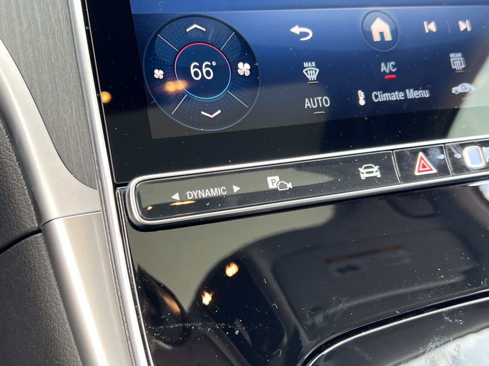 New 2027 Mercedes-Benz C 300 4MATIC Sedan image 39