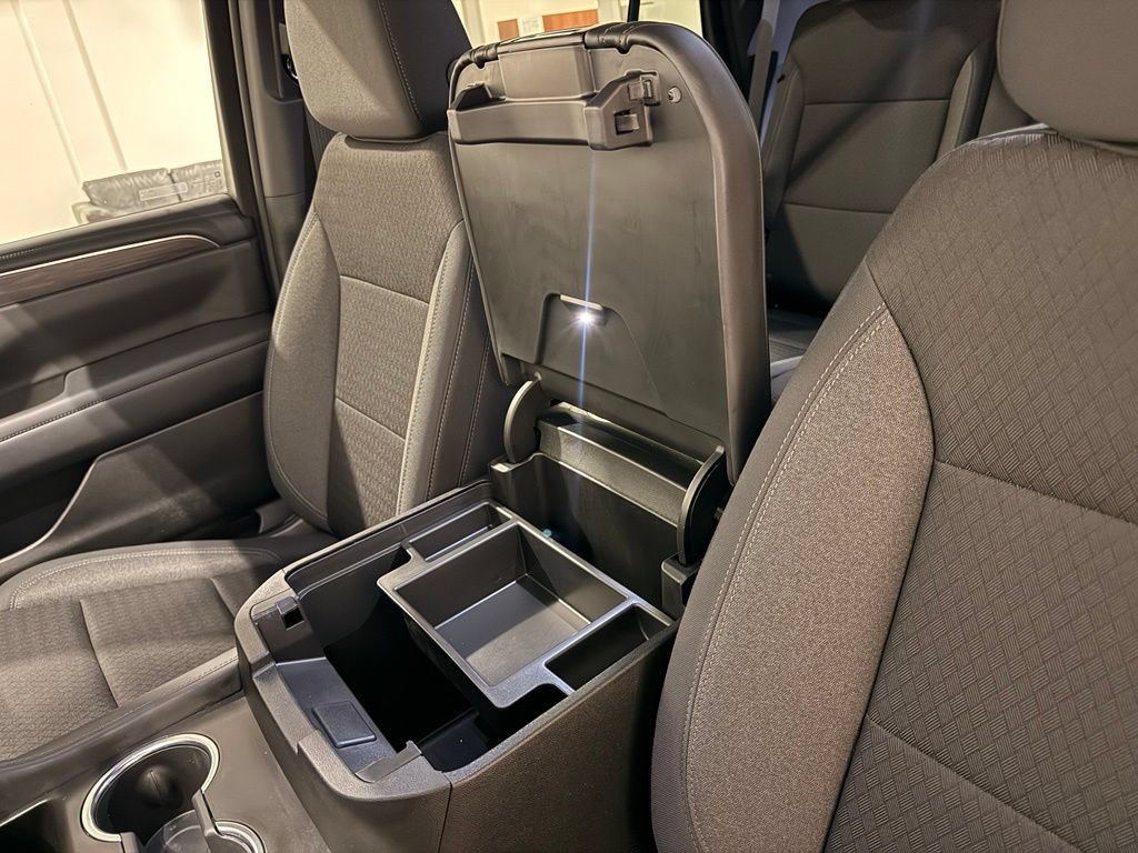 Used 2024 Chevrolet Tahoe LS RWD image 26
