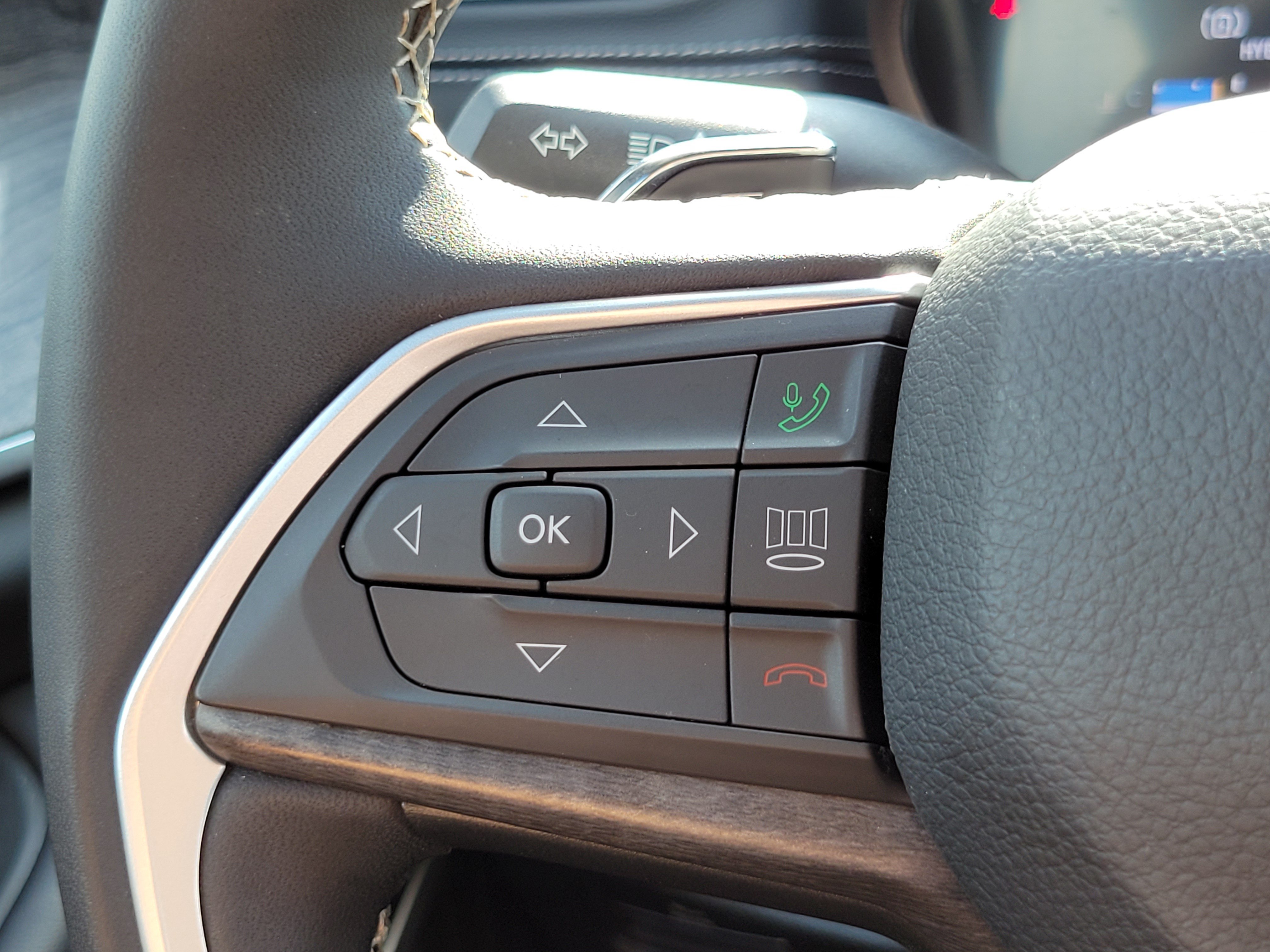 Used 2024 Jeep Grand Cherokee Limited 4xe AWD/4WD image 12