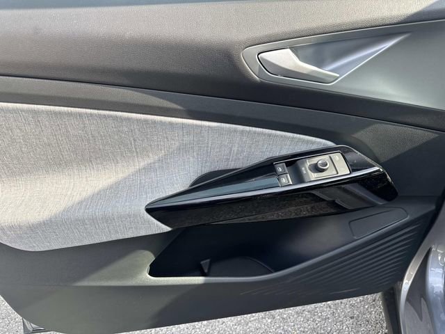 New 2026 Volkswagen ID.4 Pro image 12