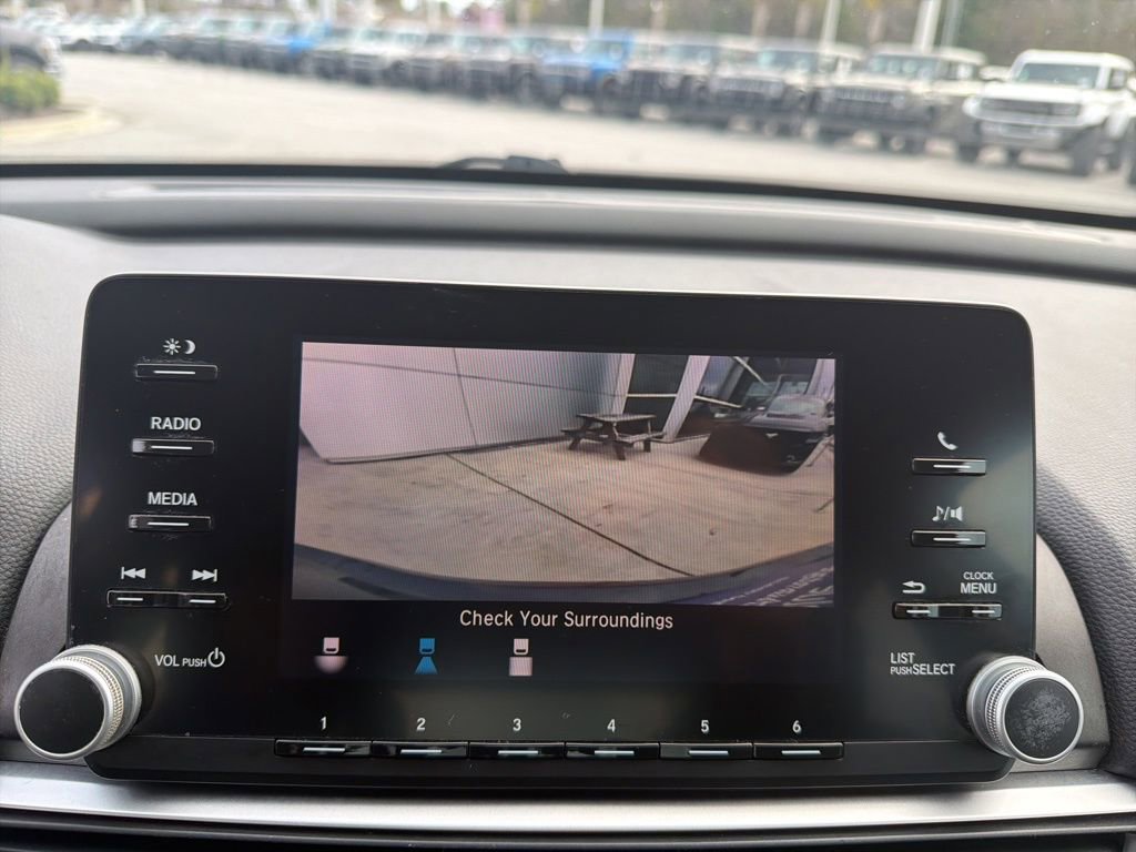 Used 2018 Honda Accord LX image 16