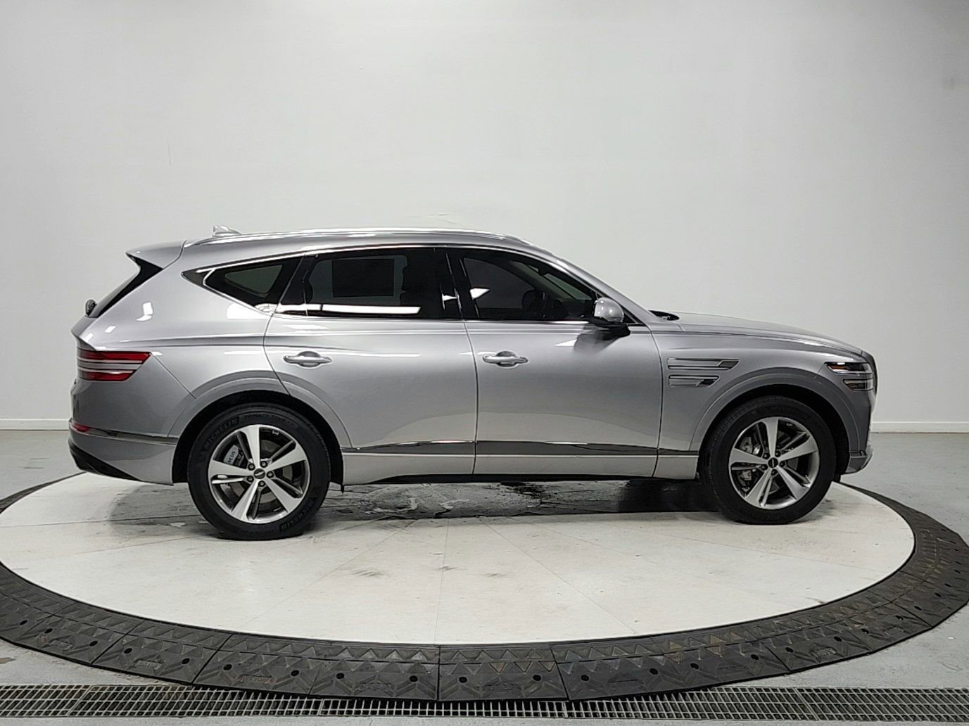 Used 2023 Genesis GV80 3.5T AWD/4WD image 8
