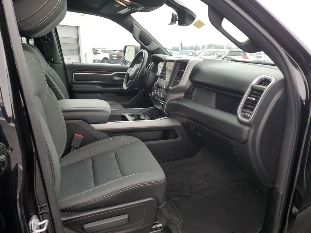 Used 2021 RAM 1500 Big Horn image 32