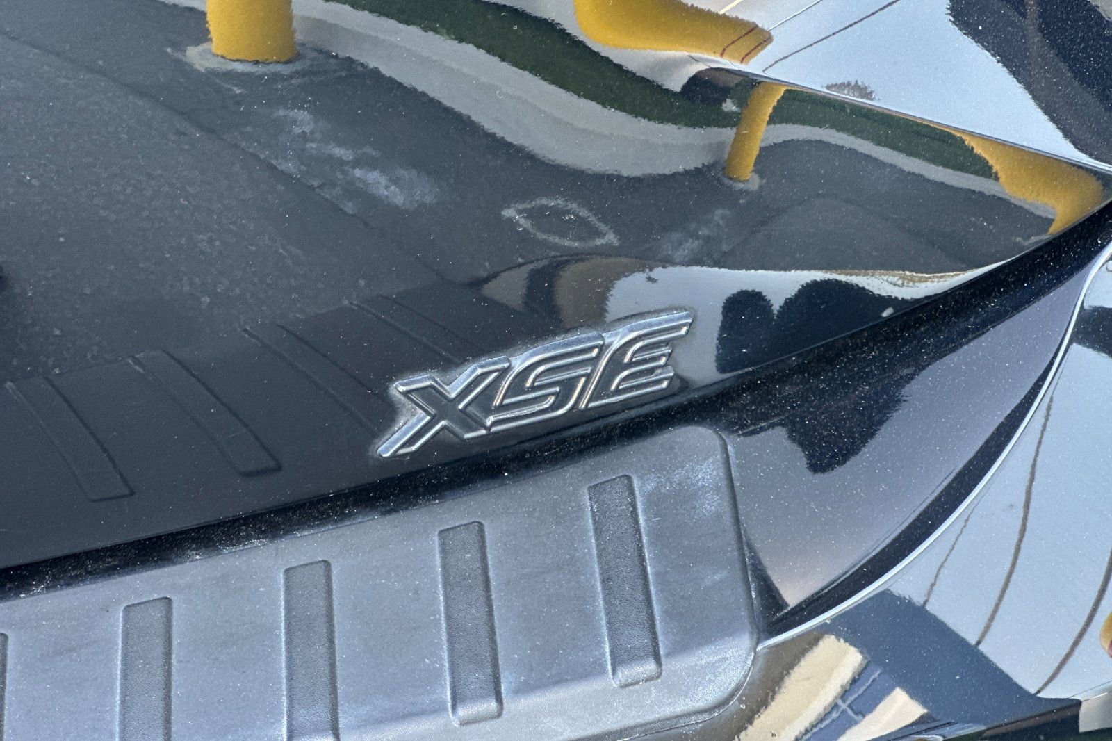 Used 2023 Toyota Corolla XSE FWD image 37