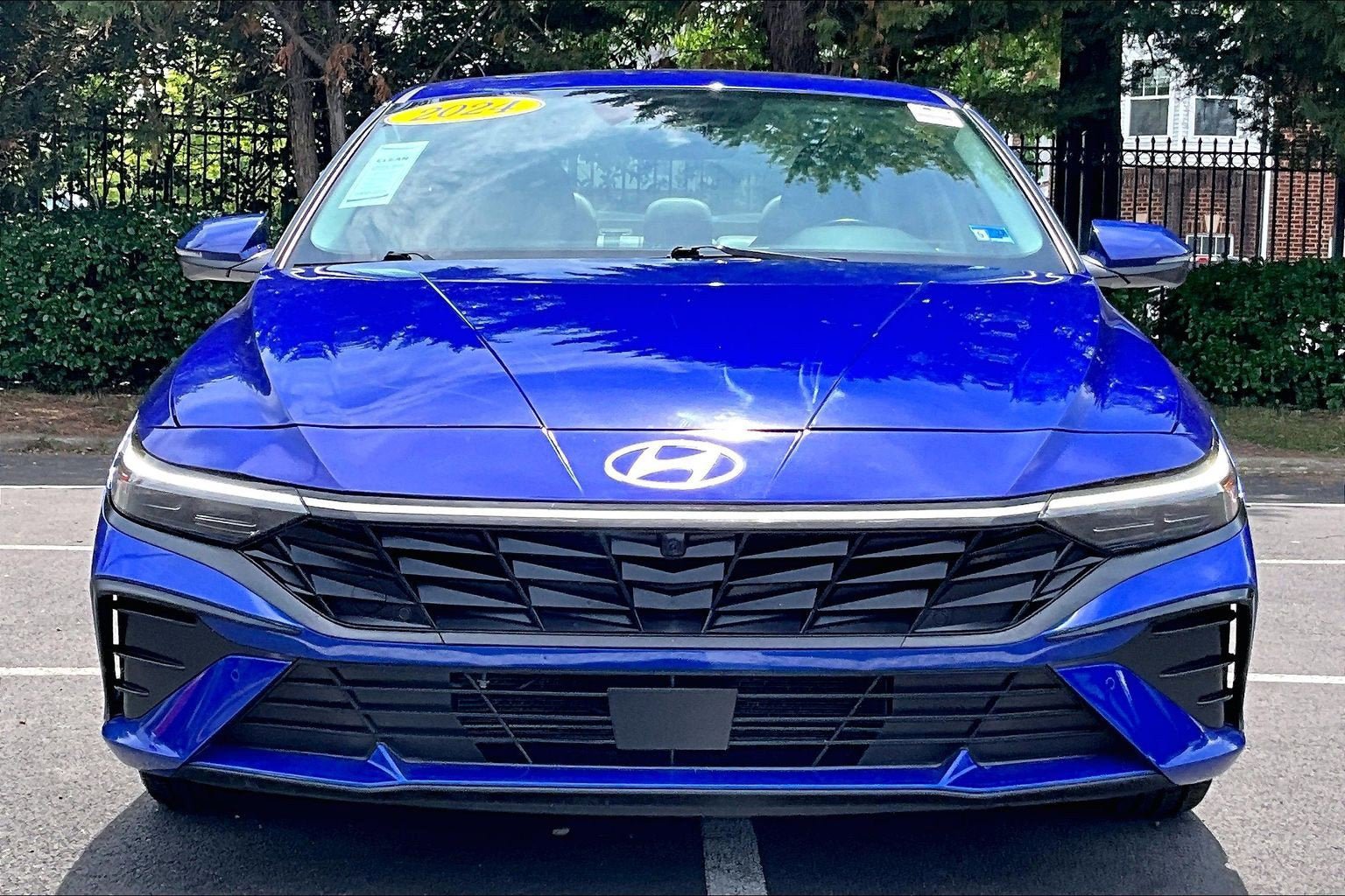 Used 2024 Hyundai Elantra Limited FWD image 3