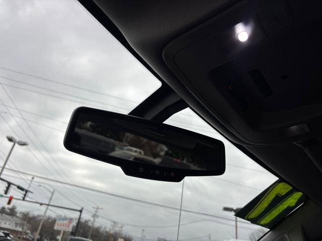 Used 2017 GMC Sierra 1500 SLT w/ All Terrain X Package image 28