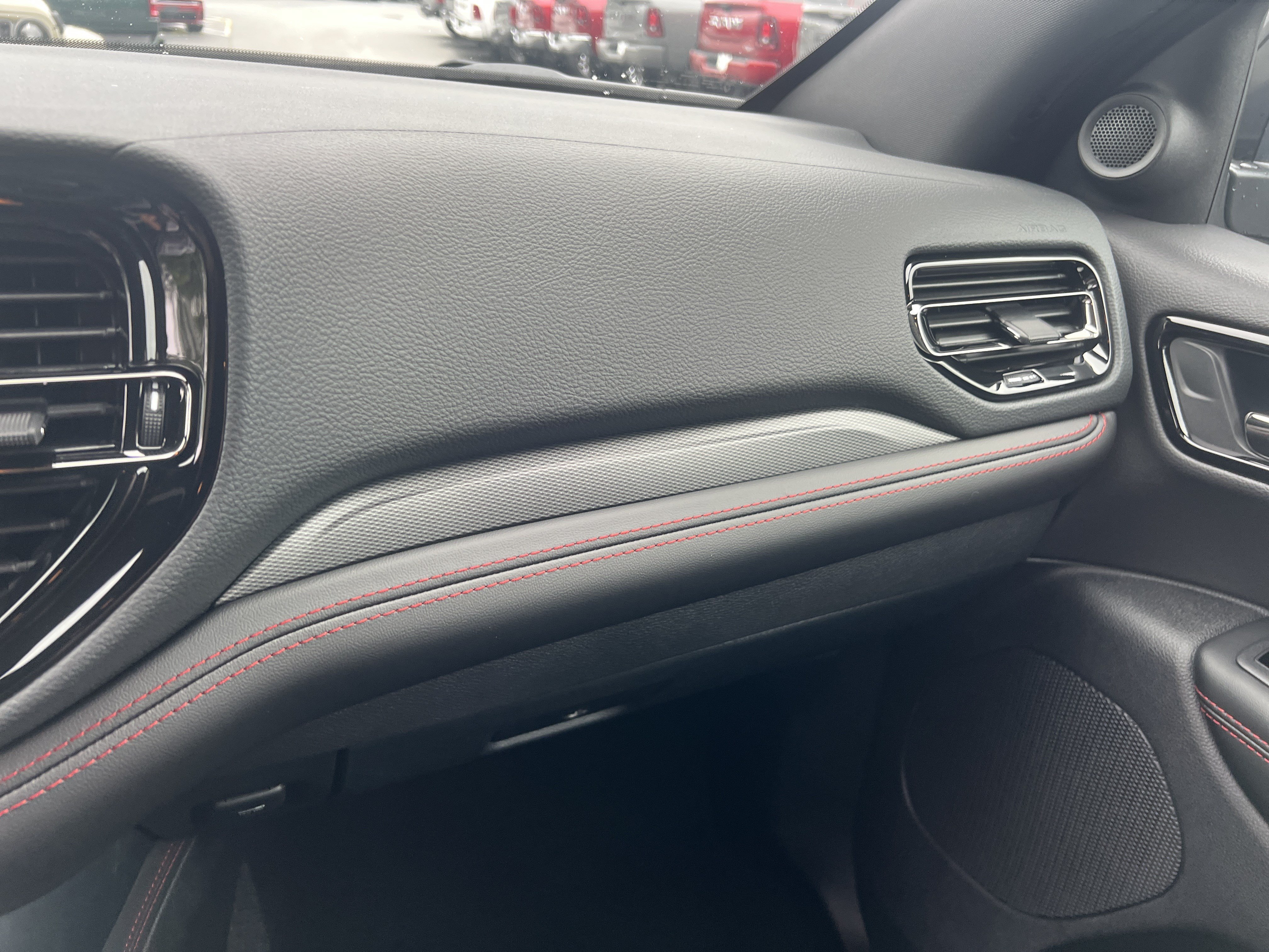 New 2026 Dodge Durango GT w/ Blacktop Package RWD image 35