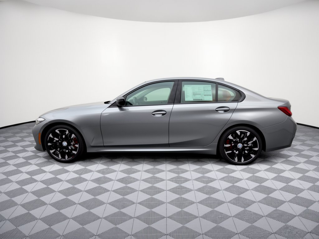 New 2026 BMW 330i xDrive Sedan w/ M Sport Package AWD/4WD image 2