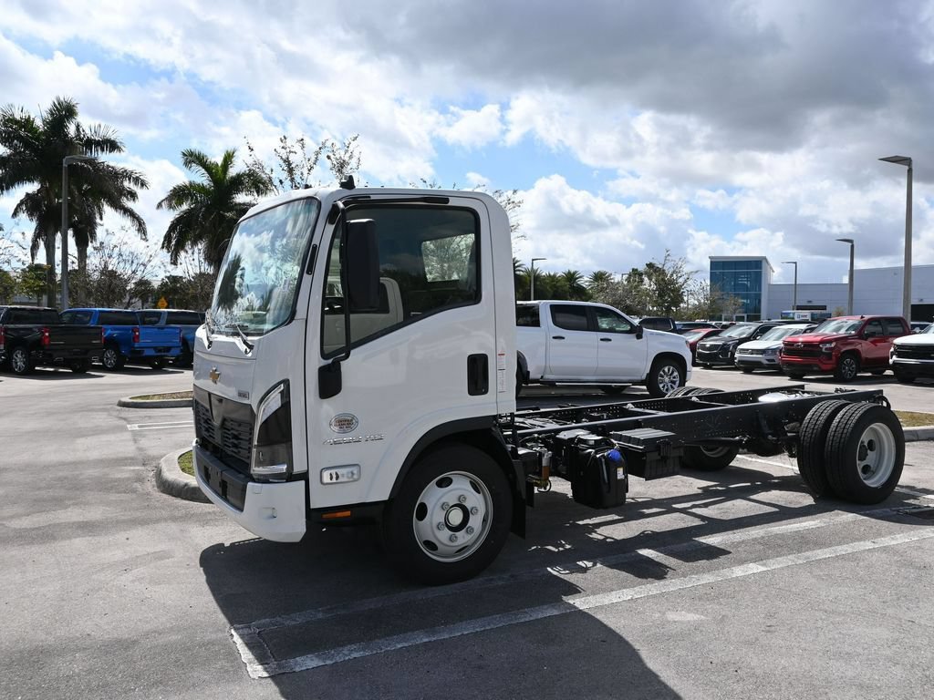 New 2025 Chevrolet Low Cab Forward 4500 XD RWD image 2