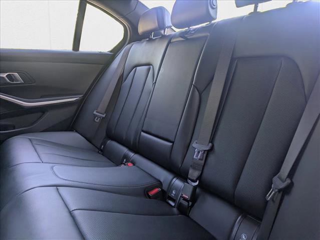 Used 2025 BMW 330i xDrive Sedan image 17