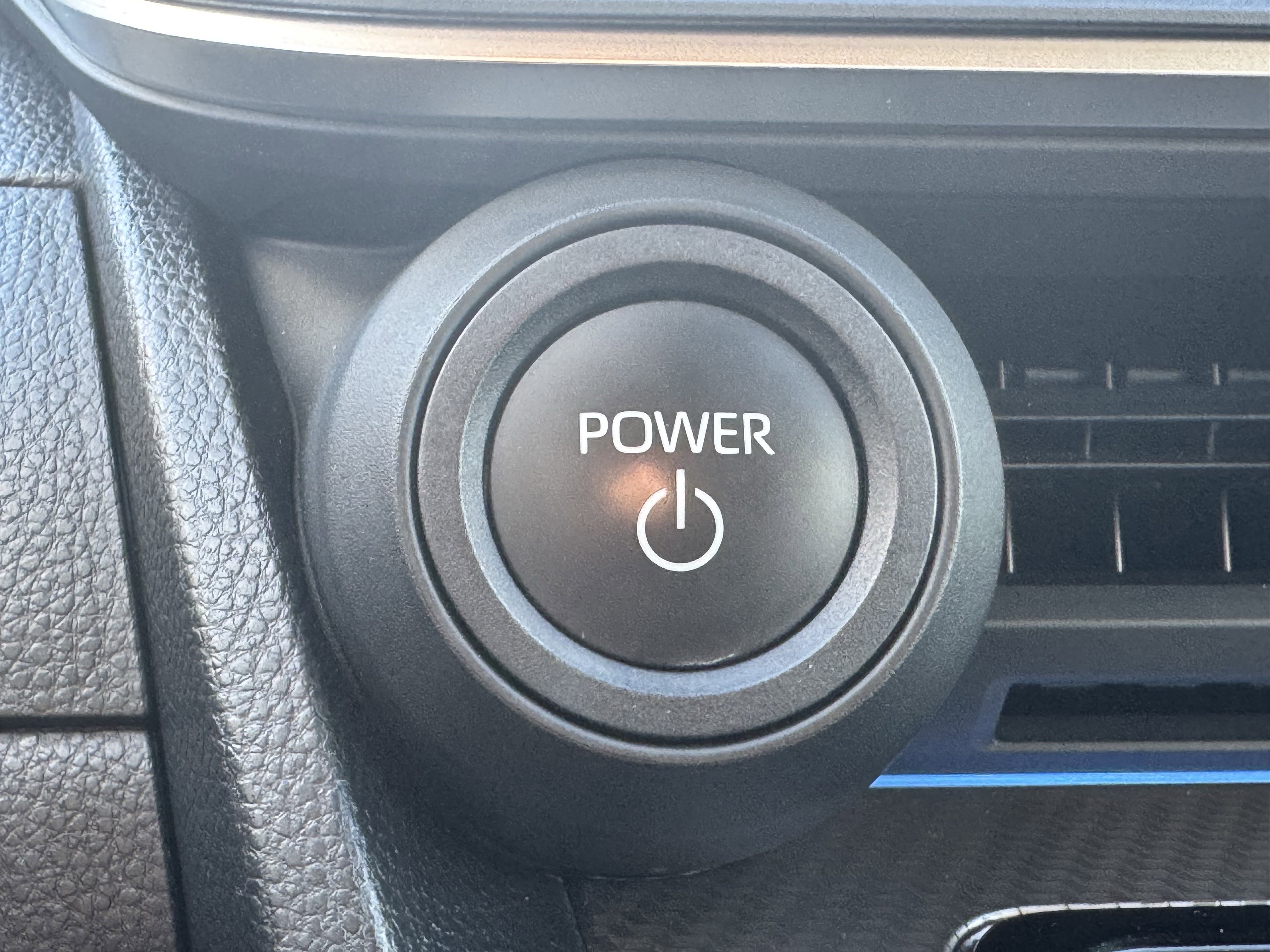 Used 2024 Toyota Prius XLE image 22