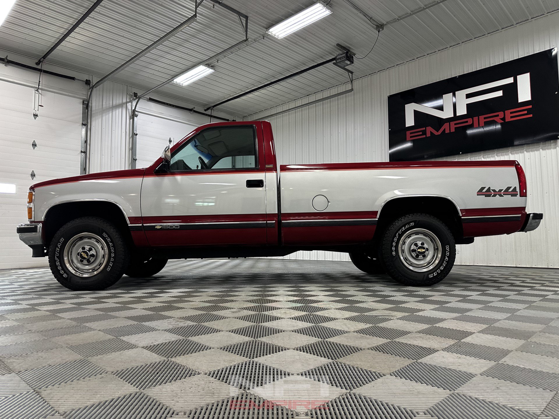 Used 1992 Chevrolet Silverado 1500 4x4 Regular Cab image 11