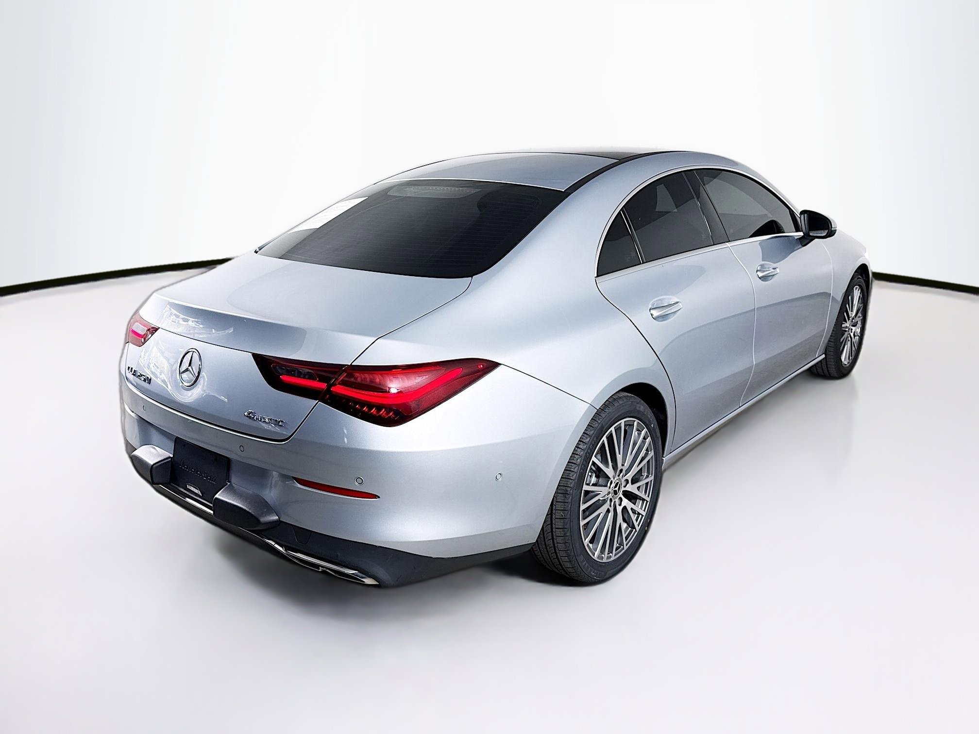 Used 2025 Mercedes-Benz CLA 250 4MATIC image 31