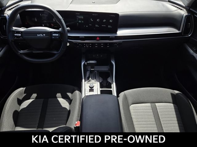 Certified 2026 Kia Sorento LX FWD image 15