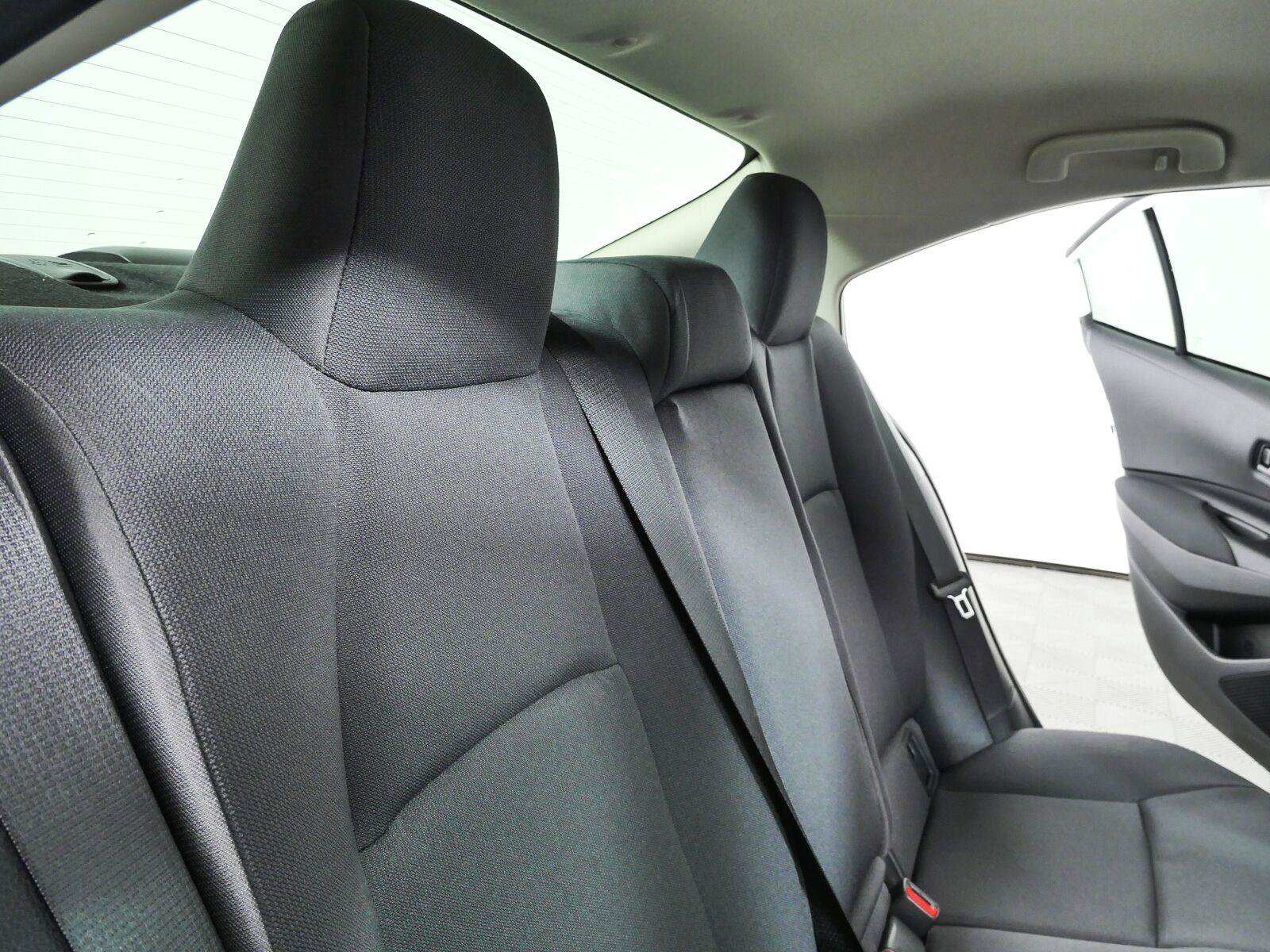 Used 2025 Toyota Corolla LE FWD image 20