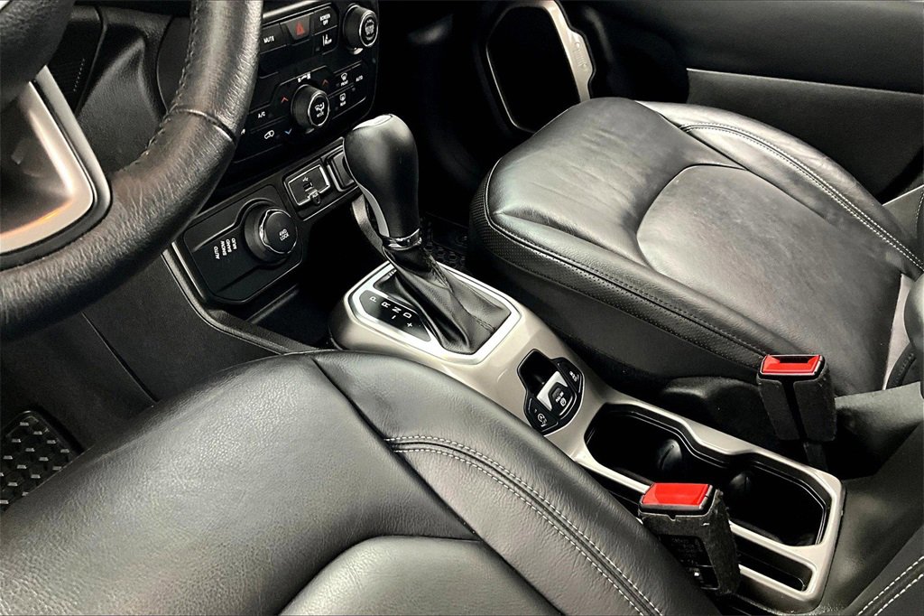 Used 2022 Jeep Renegade Limited image 15