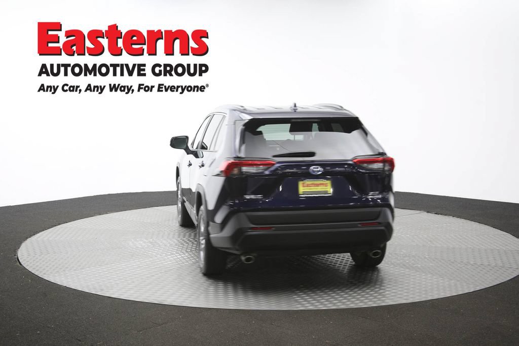 Used 2022 Toyota RAV4 XLE AWD/4WD image 41