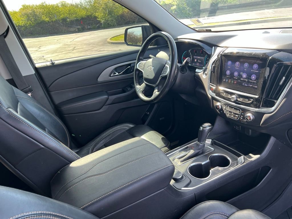 Used 2020 Chevrolet Traverse RS AWD/4WD image 9
