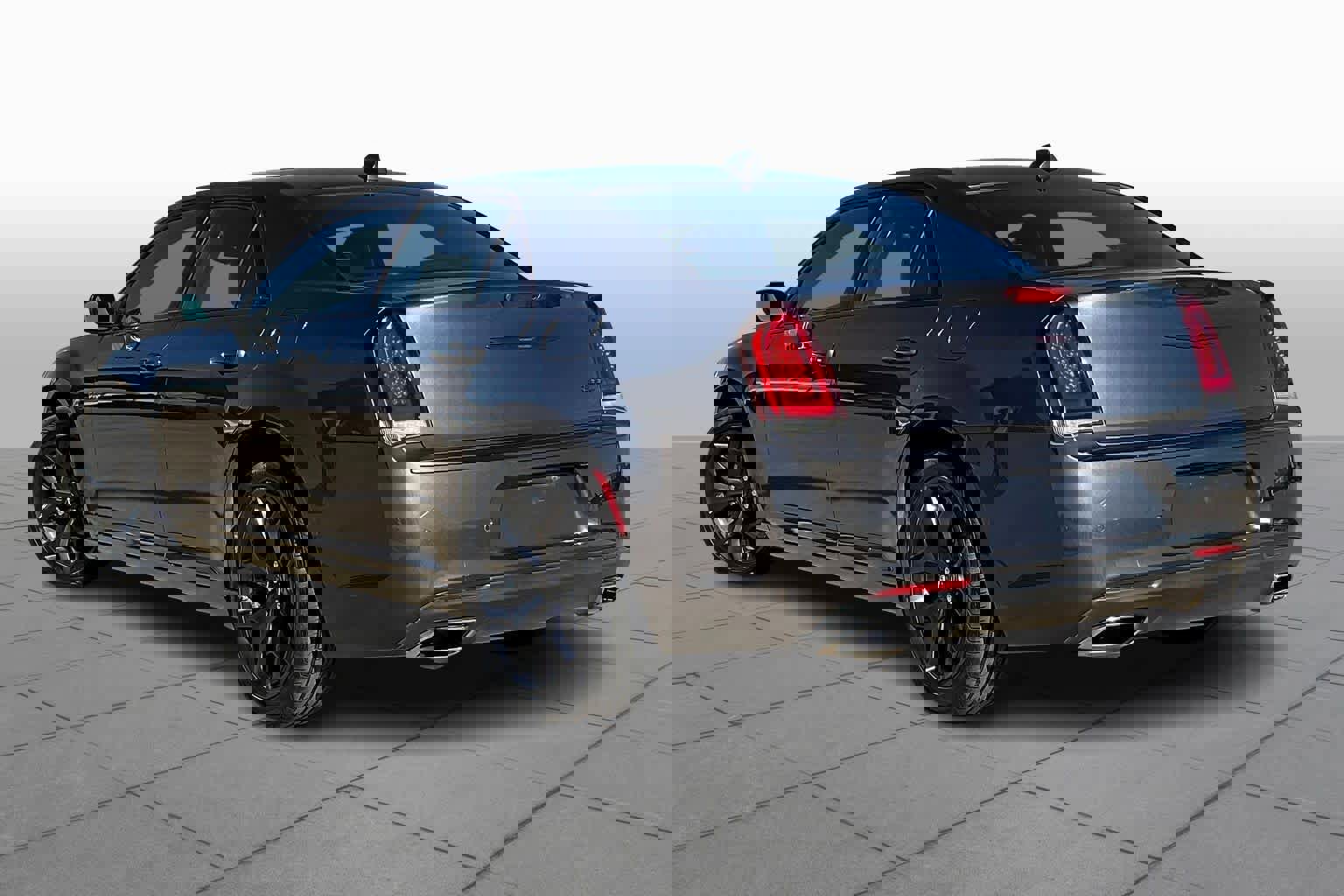 Used 2023 Chrysler 300 S image 12