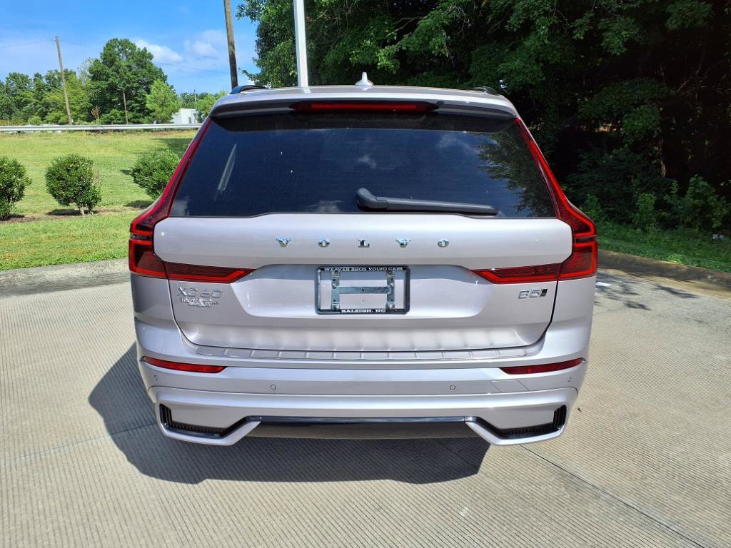 New 2026 Volvo XC60 B5 Plus w/ Protection Package Premier image 4