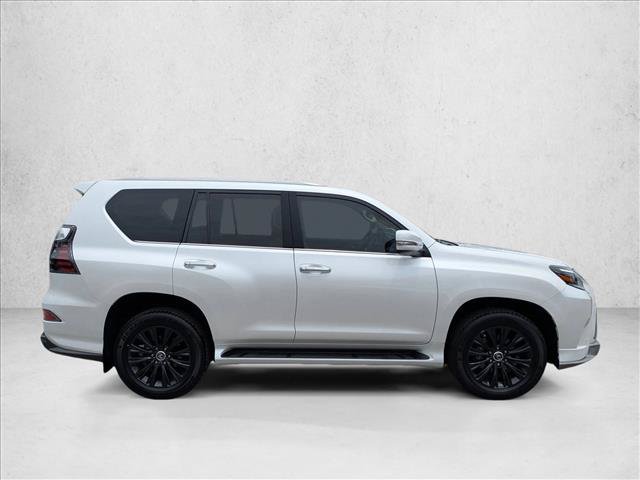 Certified 2023 Lexus GX 460 Premium w/ Accessory Package AWD/4WD image 4