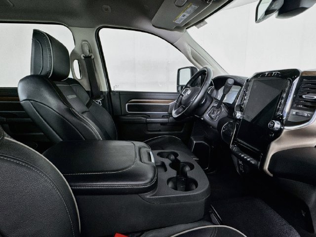 Used 2024 RAM 2500 Laramie AWD/4WD image 25
