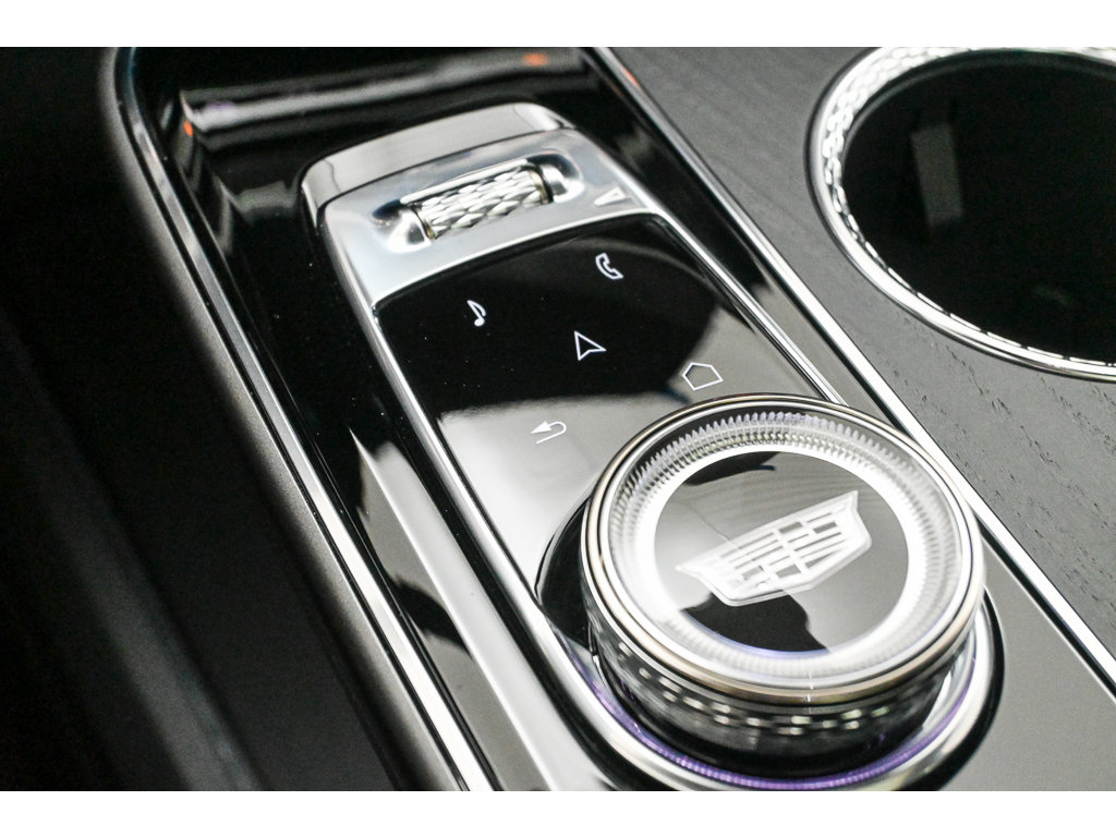 New 2026 Cadillac Lyriq V AWD/4WD image 30