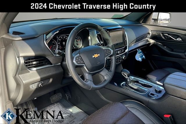 Used 2024 Chevrolet Traverse High Country image 17