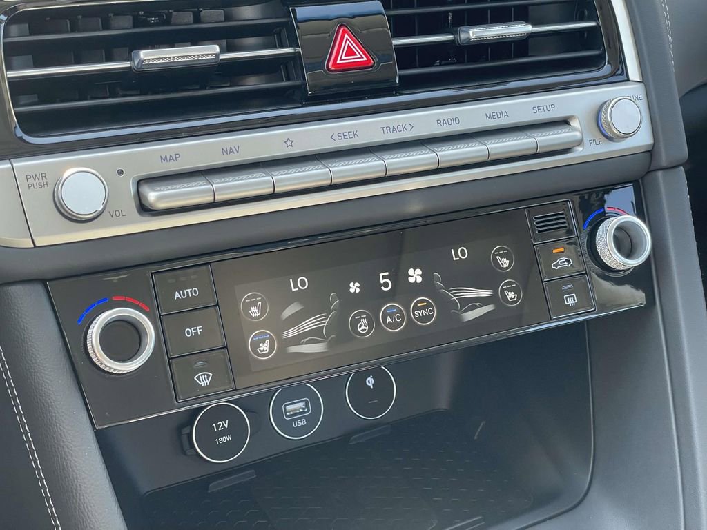 New 2026 Genesis G70 2.5T Prestige RWD image 16