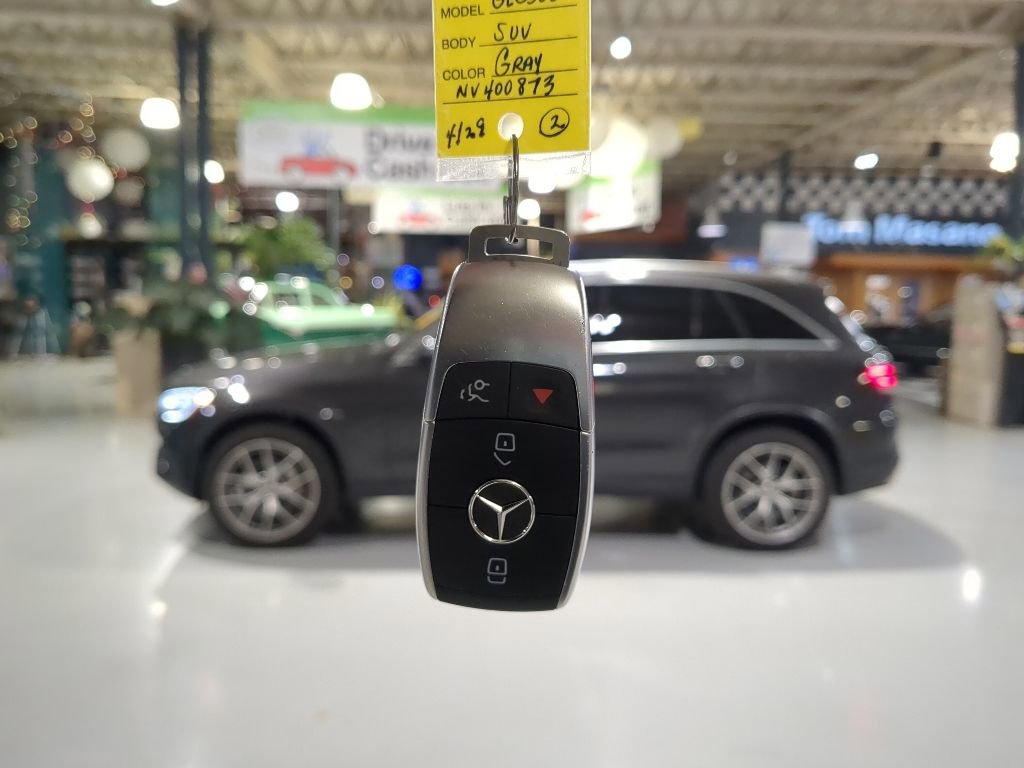 Certified 2022 Mercedes-Benz GLC 300 4MATIC image 4