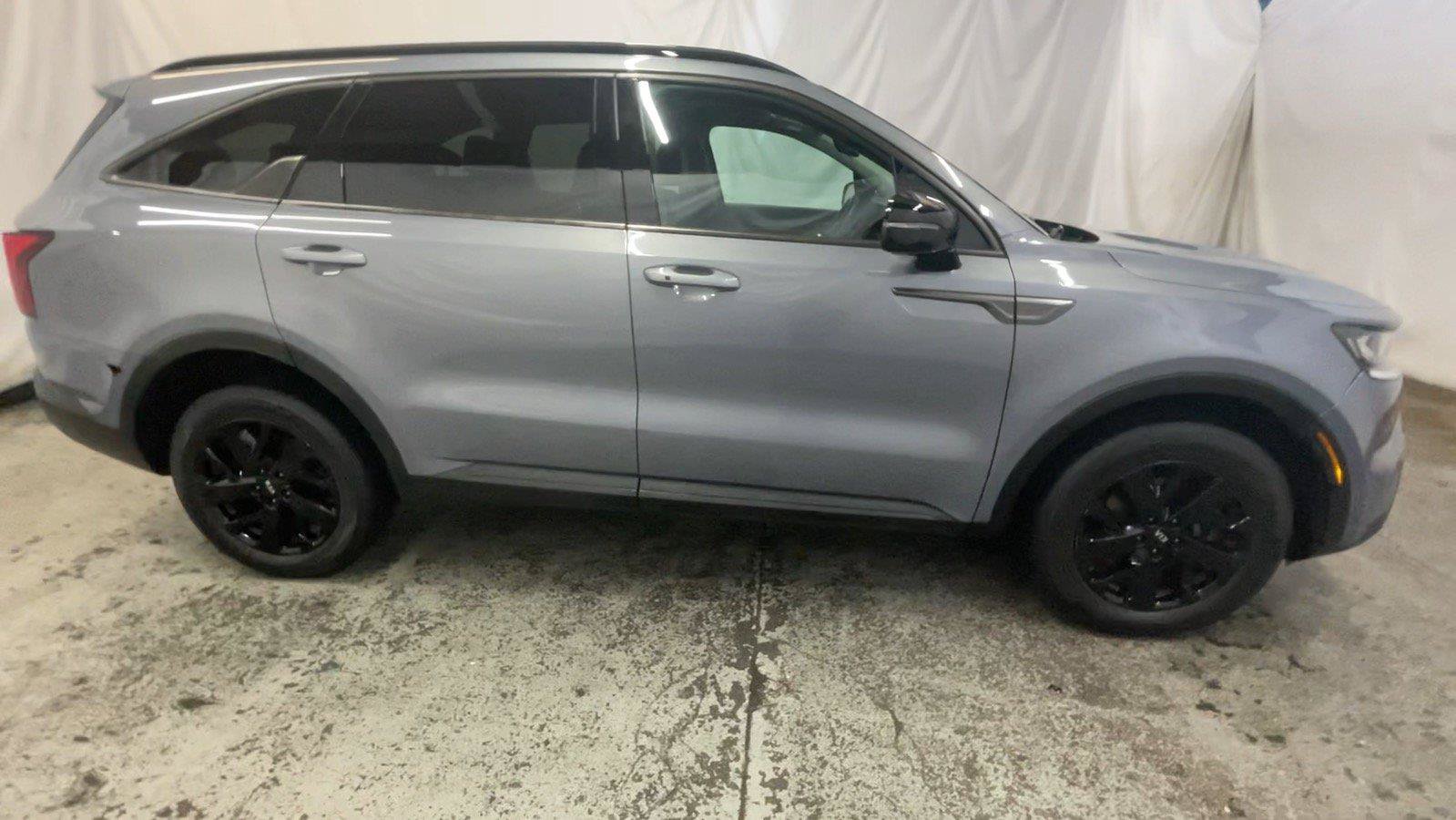 Used 2021 Kia Sorento S w/ Panoramic Sunroof Package AWD/4WD image 4