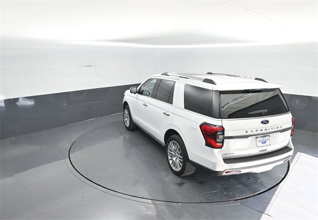 Used 2023 Ford Expedition Limited image 21