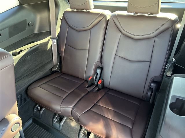 Used 2024 Cadillac XT6 Premium Luxury w/ LPO, Floor Liner Package image 33