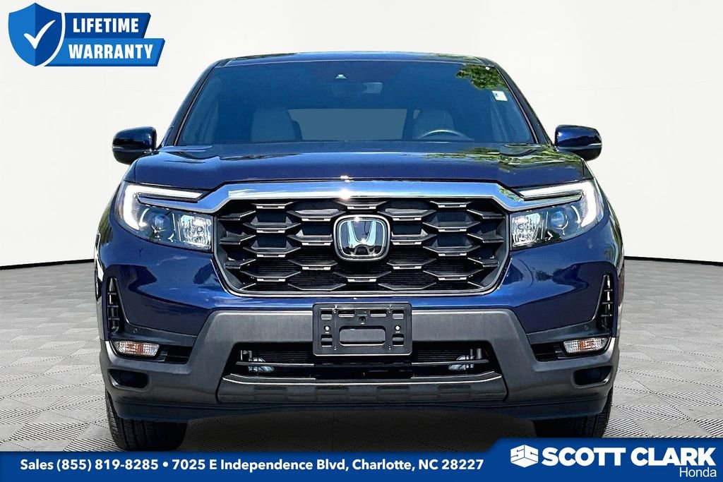 Used 2025 Honda Passport EX-L image 2