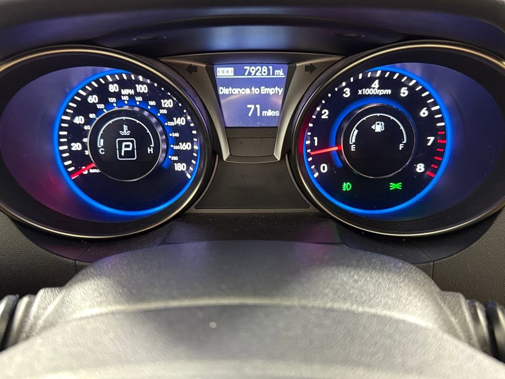 Used 2015 Hyundai Genesis 3.8 image 14